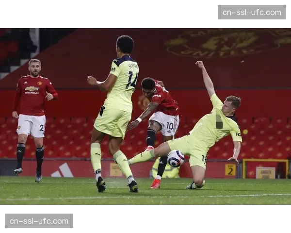 伊萨克森破尤文获霍伊伦德社媒称赞，丹麦边锋打破个人进球荒