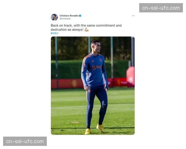 聚焦老将穆勒:替补登场奉献助攻,赛后绕场向客场球迷致意 聚焦老将穆勒:替补登场奉献助攻,赛后绕场向客场球迷致意